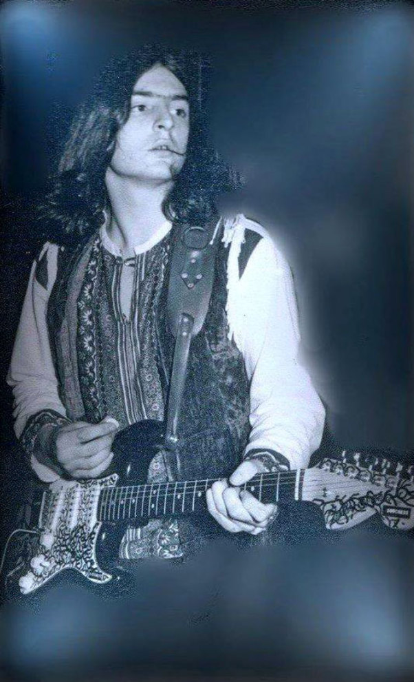KEVIN STANTON - BELOW WITH ROADIE CLIFFORD CORNWALL